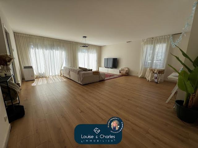 Vente Maison 6 pièces 164 m2 Rillieux la Pape