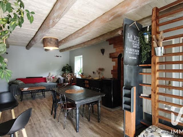 Vente Maison 6 pièces 164 m2 Saint Jean d'Aubrigoux