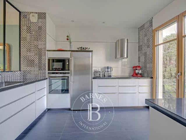 Vente Maison 6 pièces 164.51 m2 Versailles