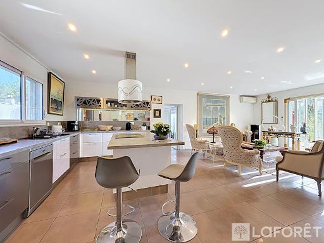 Vente Maison 6 pièces 143.75 m2 La Crau