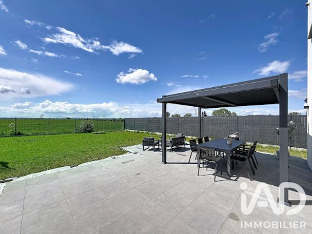 Vente Maison 6 pièces 165 m2 Ogy