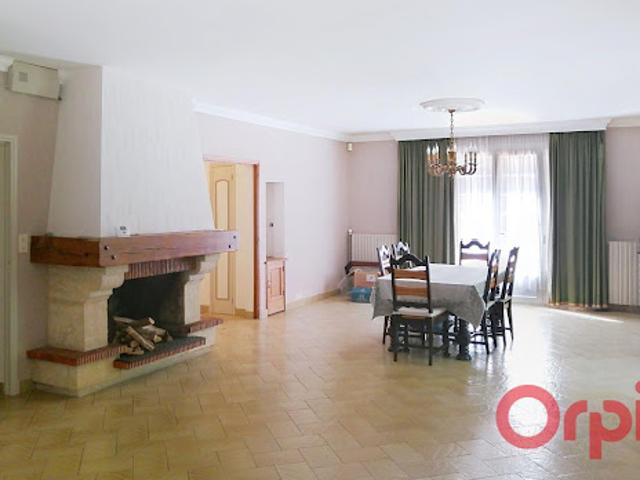 Vente Maison 6 pièces 165 m2 Auzouer en Touraine
