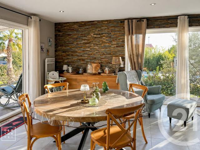 Vente Maison 6 pièces 165 m2 Claira