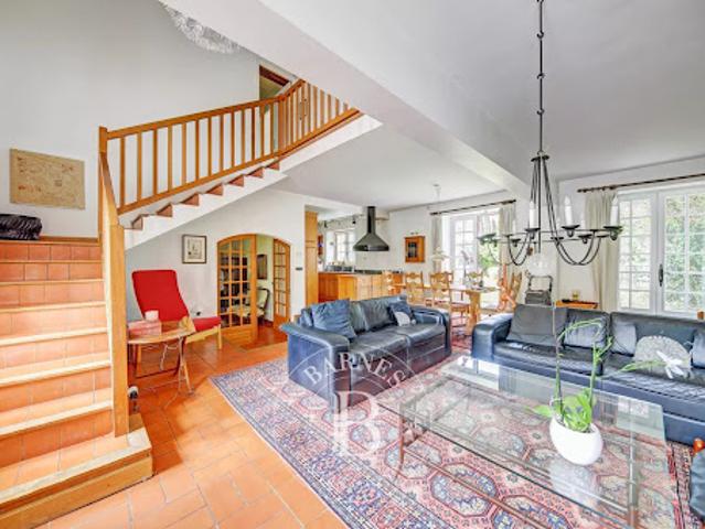 Vente Maison 6 pièces 165 m2 Feucherolles