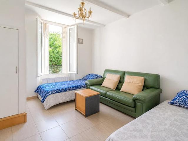 Vente Maison 6 pièces 165 m2 Saint Denis