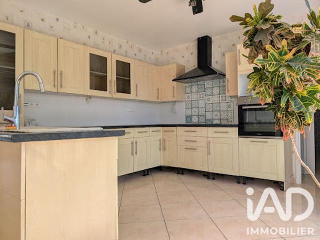 Vente Maison 6 pièces 165 m2 Sarry