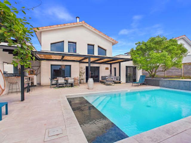 Vente Maison 6 pièces 165 m2 Tosse