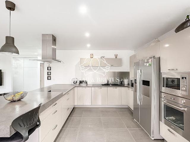 Vente Maison 6 pièces 165 m2 Villieu Loyes Mollon