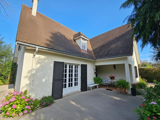 Vente Maison 6 pièces 166 m2 Meaulne