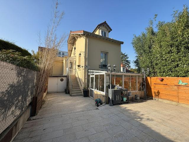 Vente Maison 6 pièces 166 m2 Enghien les Bains