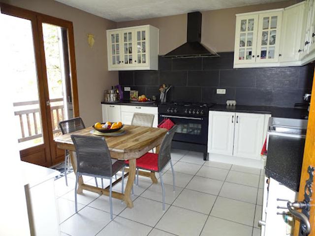Vente Maison 6 pièces 166 m2 Les Farges