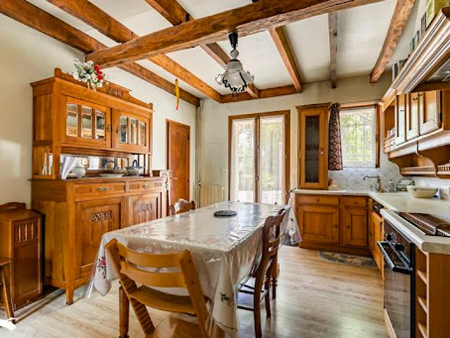Vente Maison 6 pièces 166 m2 Saint Martin de Laye