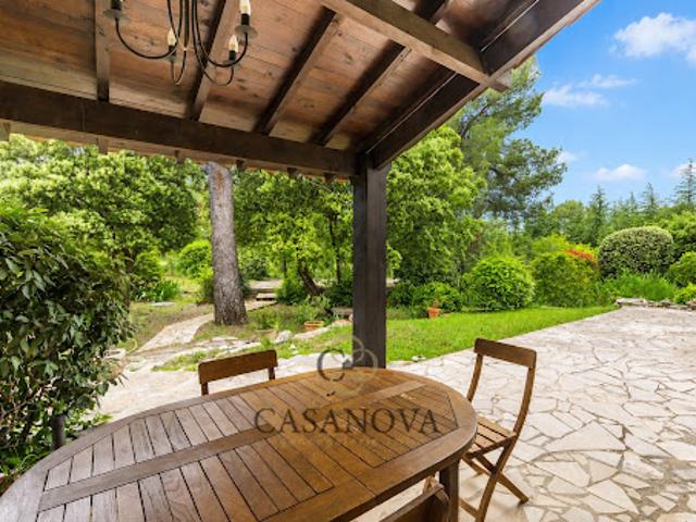 Vente Maison 6 pièces 166 m2 Saint Mathieu de Tréviers