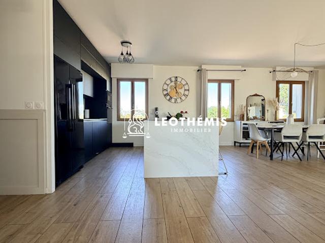 Vente Maison 6 pièces 167 m2 Le Gua
