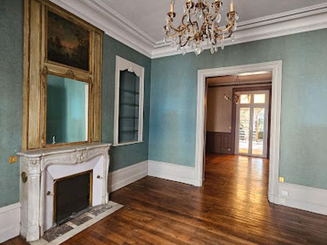 Vente Maison 6 pièces 167 m2 Tours