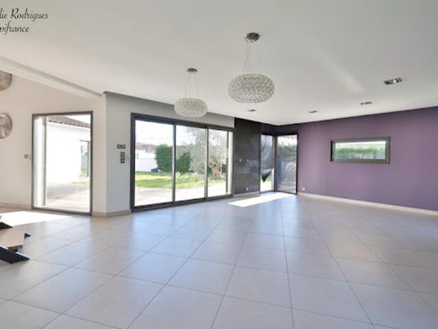 Vente Maison 6 pièces 168 m2 Manziat