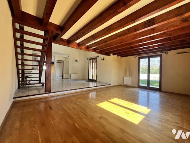 Vente Maison 6 pièces 168 m2 Cliousclat