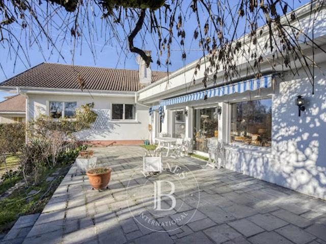 Vente Maison 6 pièces 168.37 m2 Vétraz Monthoux