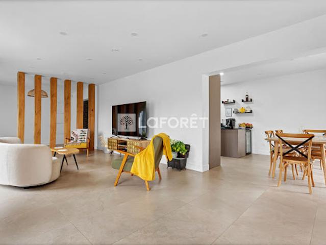 Vente Maison 6 pièces 168.41 m2 Saint Maurice Montcouronne