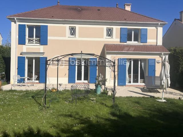 Vente Maison 6 pièces 169 m2 Magny le Hongre
