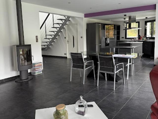 Vente Maison 6 pièces 169 m2 Locqueltas
