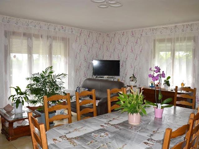 Vente Maison 6 pièces 169 m2 Saint Evroult Notre Dame du Bois