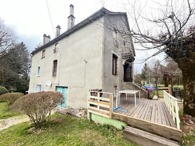 Vente Maison 6 pièces 169 m2 Saint Privat