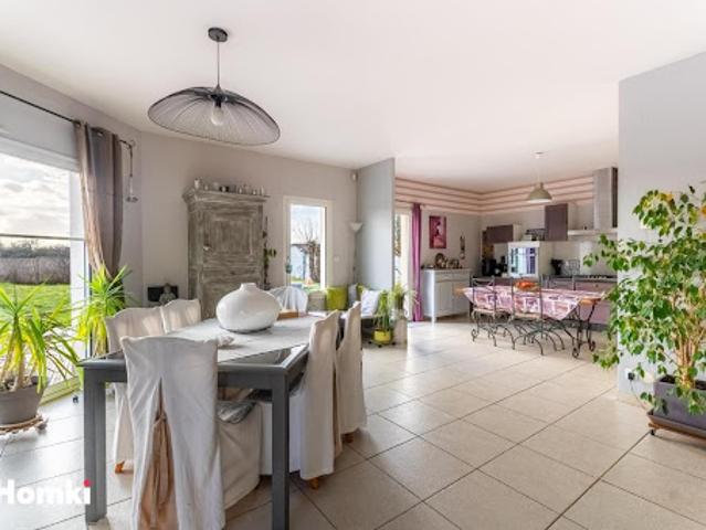 Vente Maison 6 pièces 169 m2 Sainte Eulalie