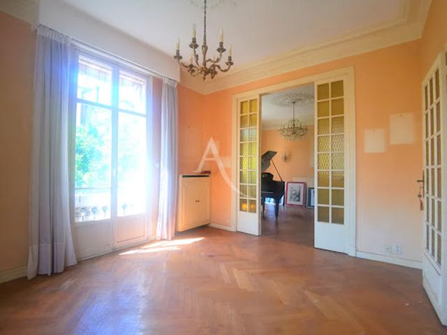 Vente Maison 6 pièces 169.32 m2 Nice