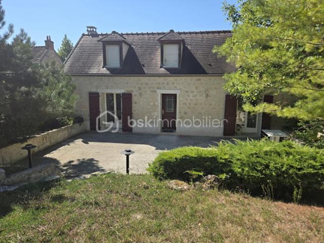 Vente Maison 6 pièces 169.96 m2 Nesles la Vallée