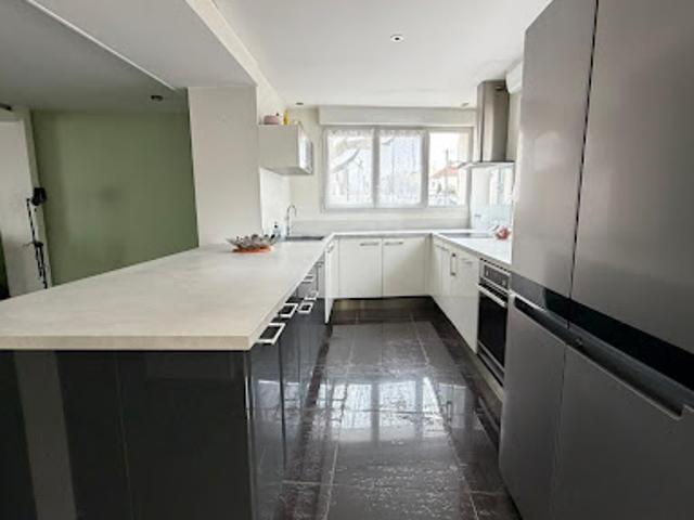 Vente Maison 6 pièces 160 m2 Neuilly Plaisance