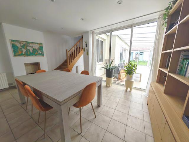 Vente Maison 6 pièces 160 m2 Audruicq