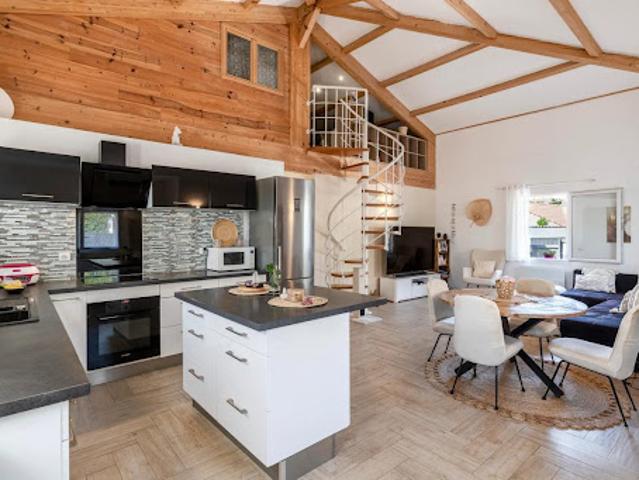 Vente Maison 6 pièces 160 m2 Antibes