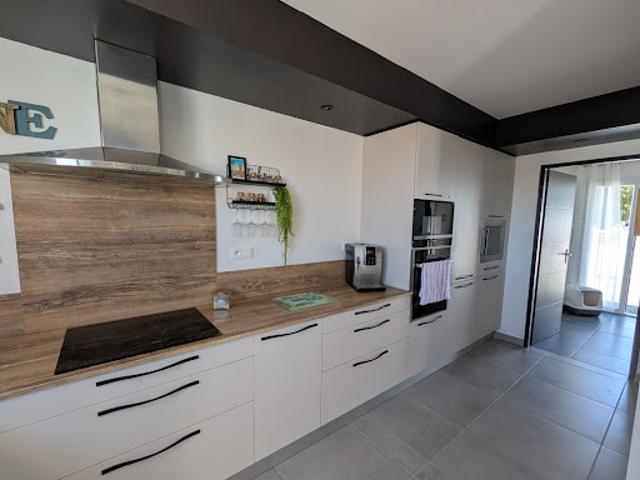 Vente Maison 6 pièces 160 m2 Ardillières