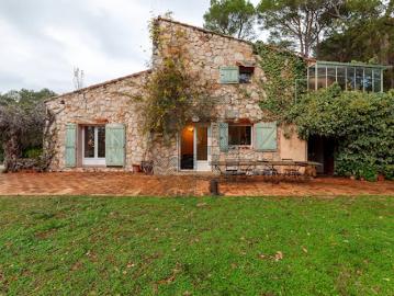 Vente Maison 6 pièces 160 m2 Beaurecueil