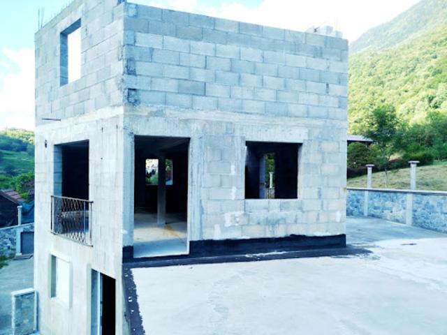 Vente Maison 6 pièces 160 m2 Cevins