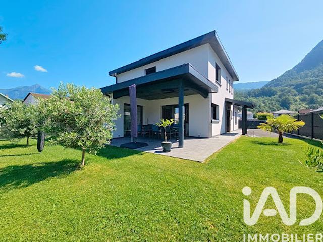 Vente Maison 6 pièces 160 m2 Cluses