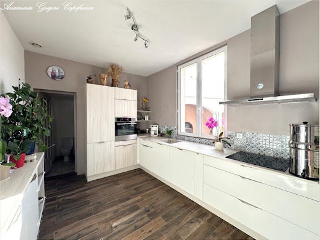 Vente Maison 6 pièces 160 m2 Courville sur Eure
