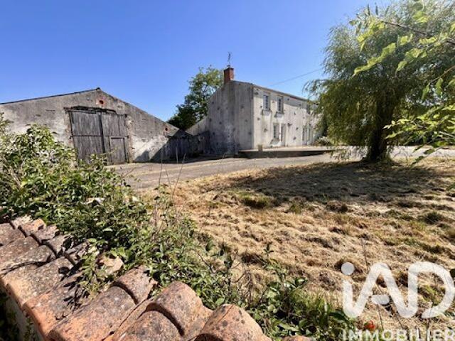 Vente Maison 6 pièces 160 m2 Froidfond