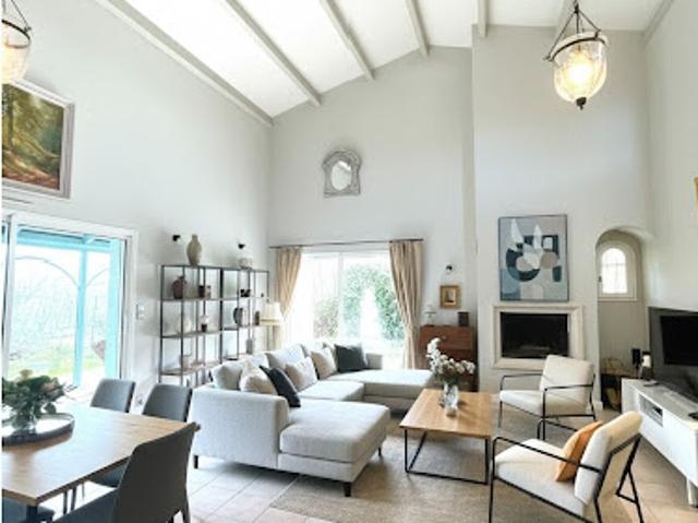 Vente Maison 6 pièces 160 m2 Perigny