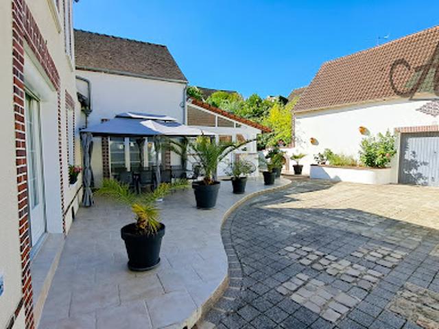 Vente Maison 6 pièces 160 m2 Pont sur Yonne