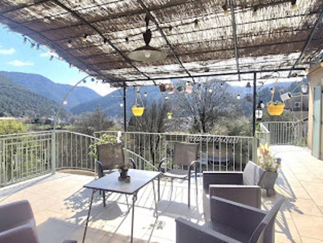 Vente Maison 6 pièces 160 m2 Sumène
