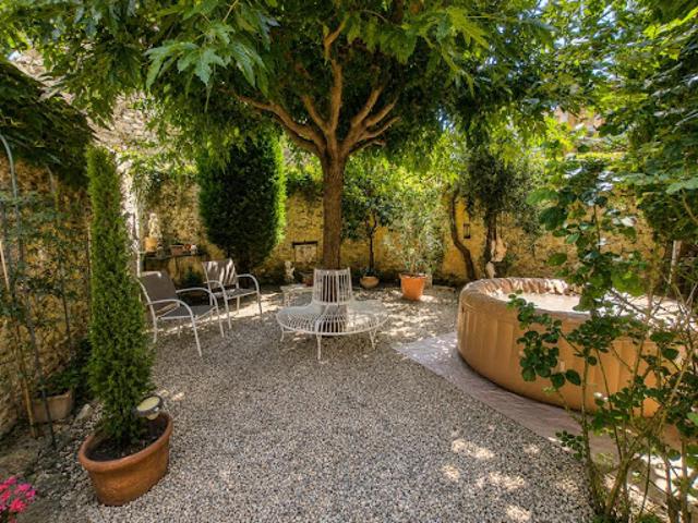 Vente Maison 6 pièces 160 m2 Saint Martin de la Brasque