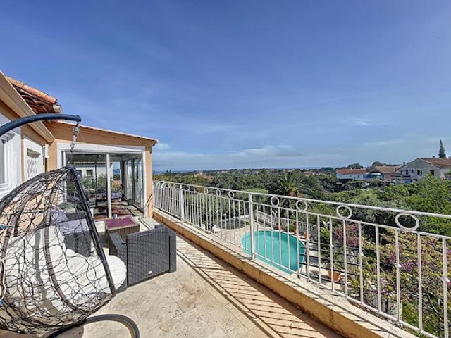 Vente Maison 6 pièces 160 m2 Saint aygulf