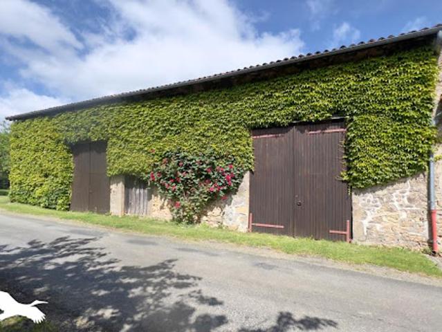 Vente Maison 6 pièces 160 m2 Saint Junien les Combes