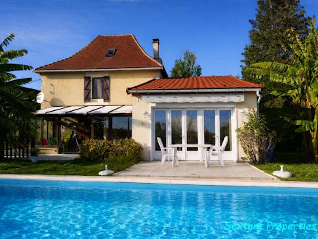 Vente Maison 6 pièces 160 m2 Saint Jory de Chalais