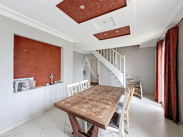 Vente Maison 6 pièces 140 m2 Saint Lambert la Potherie
