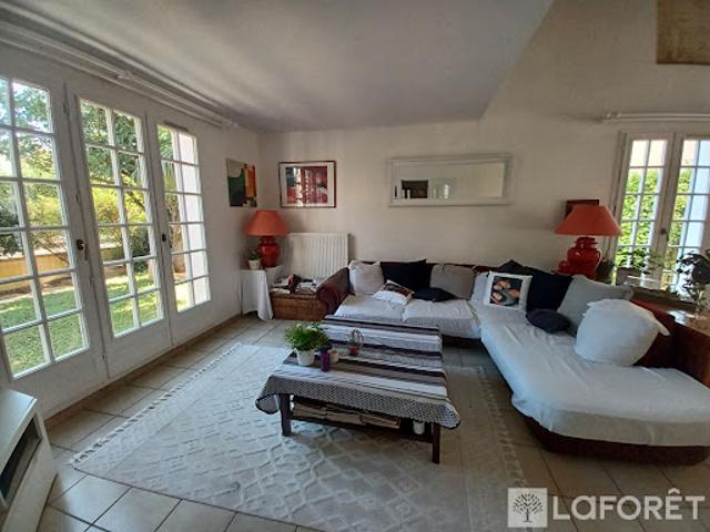 Vente Maison 6 pièces 160 m2 Saint Rémy lès Chevreuse