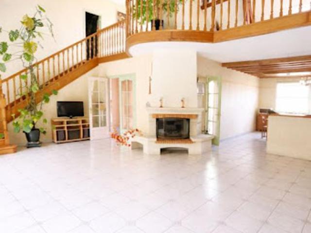 Vente Maison 6 pièces 160 m2 Villemomble