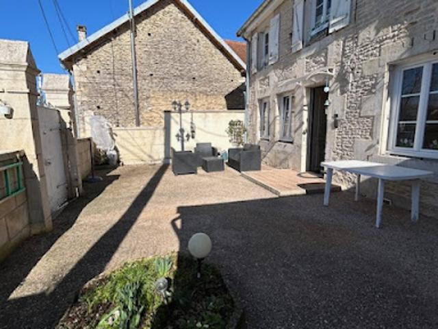 Vente Maison 6 pièces 160 m2 Villiers sur Suize